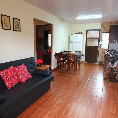 Proximo A Av Das Cataratas - Ar Condicionado - Estacionamento Privado Фос ду Игуасу Екстериор снимка