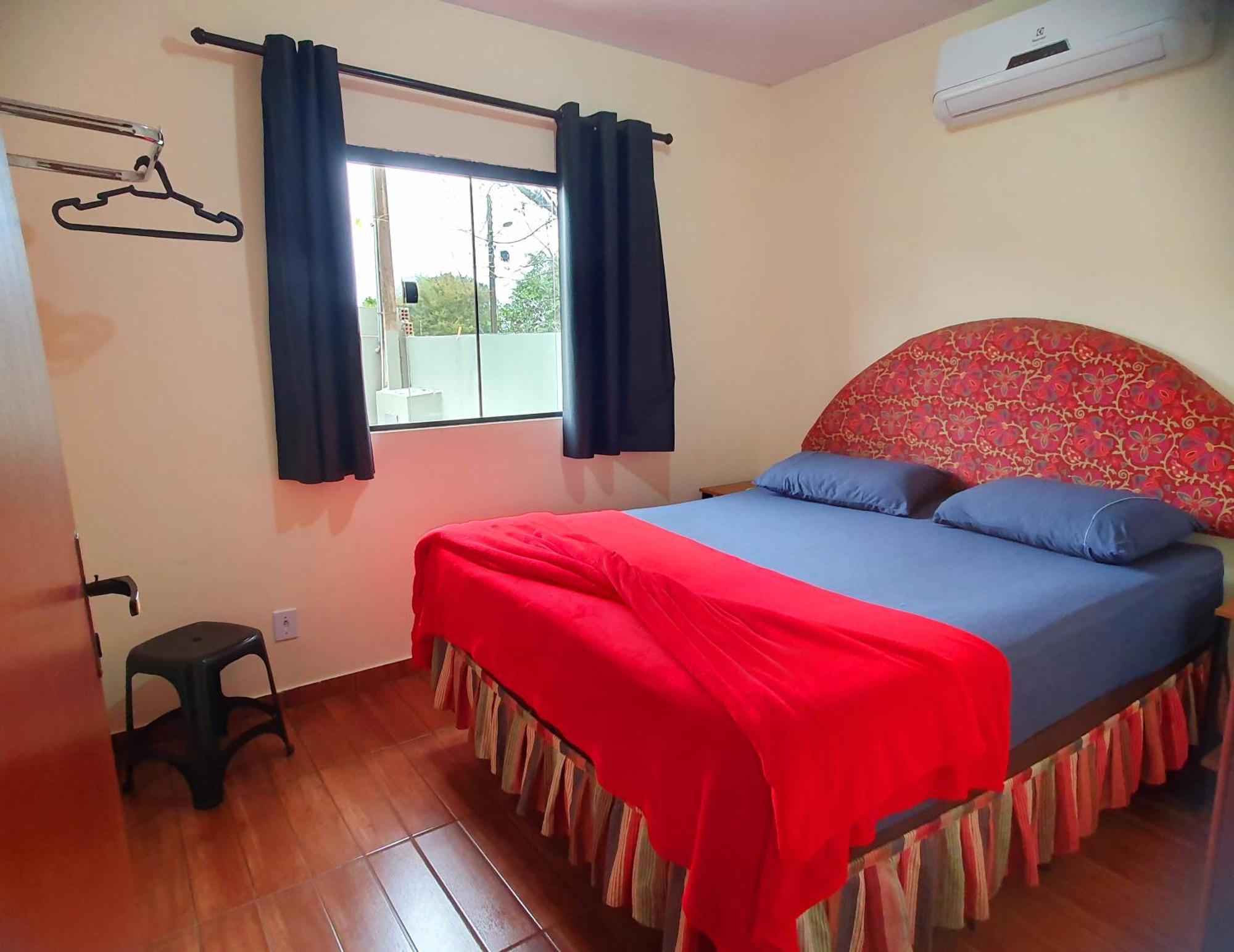 Proximo A Av Das Cataratas - Ar Condicionado - Estacionamento Privado Фос ду Игуасу Екстериор снимка